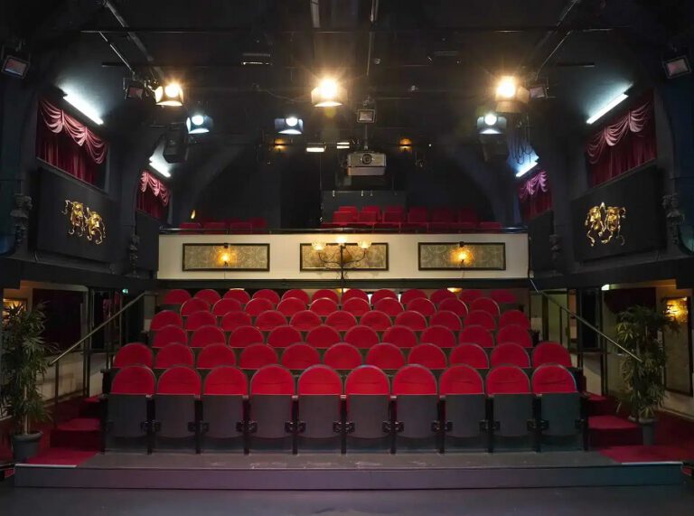 Theater ’t Kapelletje viert 40 jaar met jubileumvoorstelling en boek