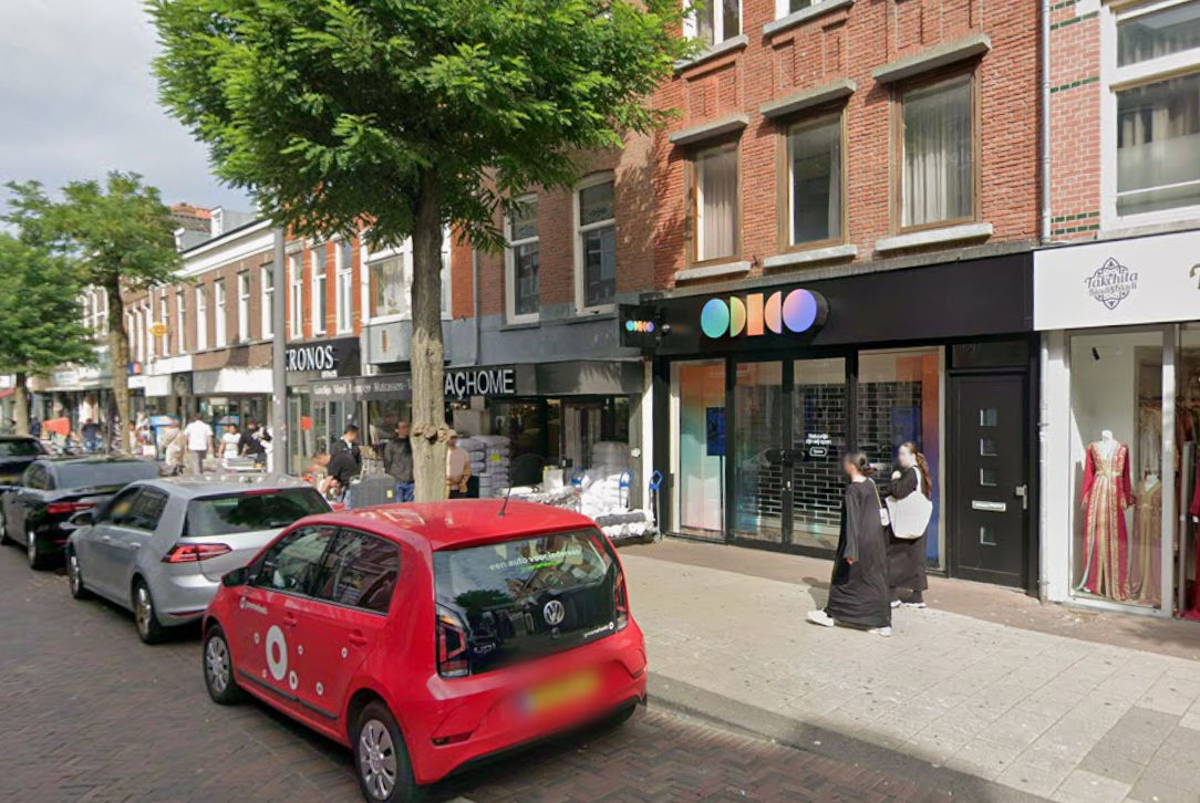 Overval op telefoonwinkel in de Noordmolenstraat; dader droeg visserspetje