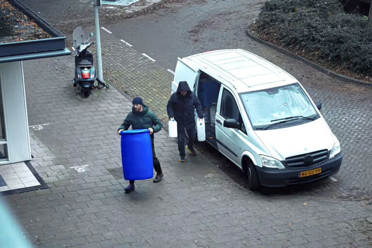 Zie jij wel eens iets verdachts?